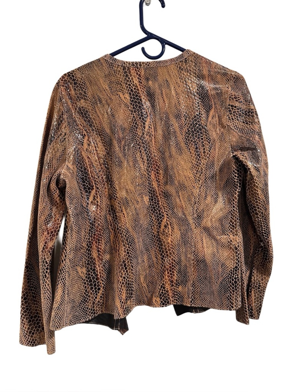 Chico’s Reversible Kelsey Jacket Exotic Metallic Snake & Alligator Print 1/M/US8 - Picture 10 of 16